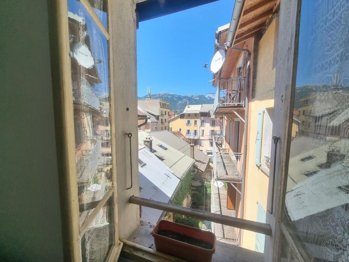 Apartamento Studio 1 lit double et un canapé Barcelonnette Exterior foto